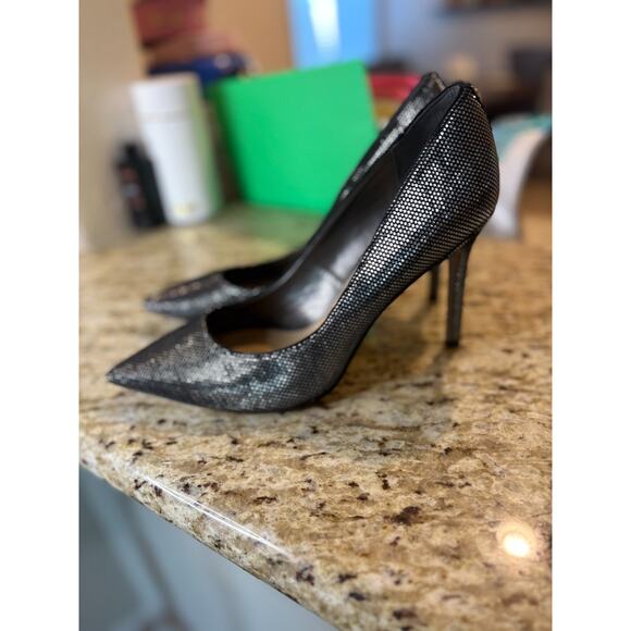 Sam Edelman Hazel 9 Pointed Toe Slip on Metallic Pumps Black - Picture 5 of 6